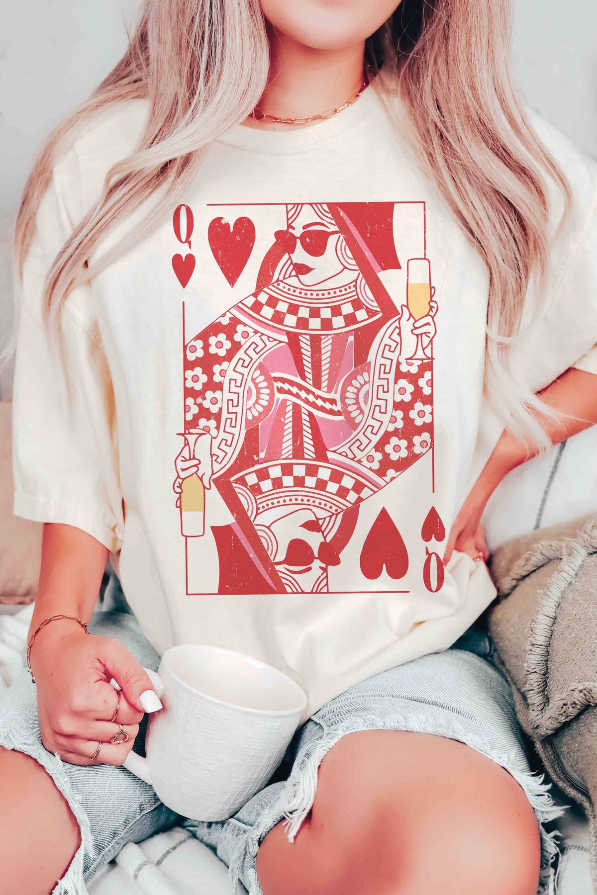 Queen of Hearts Tee