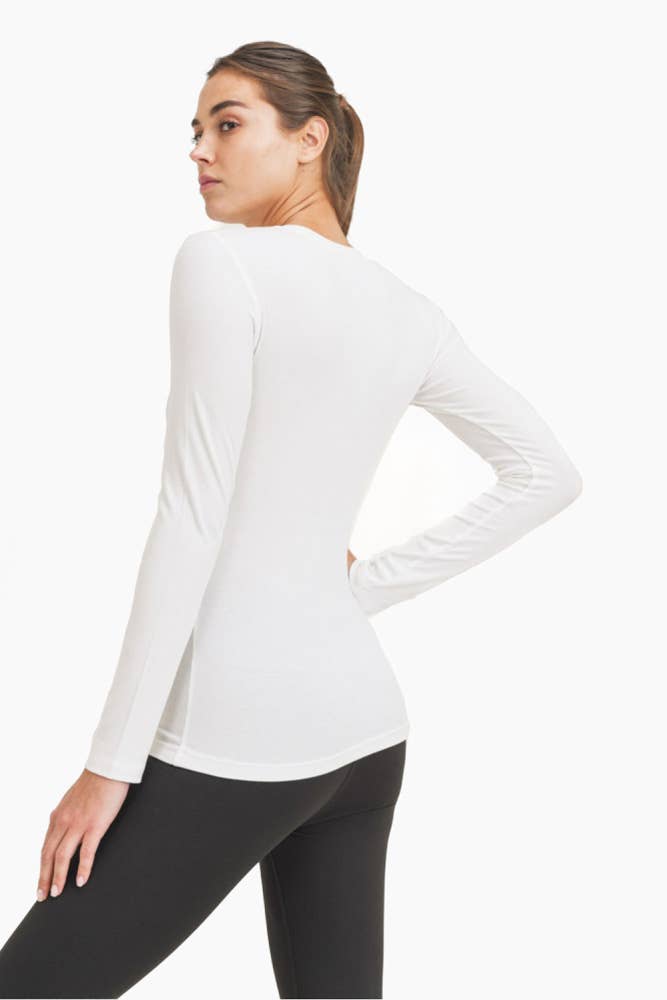 Essential Long-Sleeved Micro-Ribbed Athleisure Top – Black Birch Co